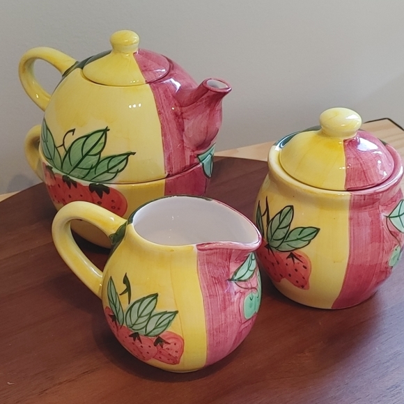 Country Inn Collection Teapot Cup, Cream, and Sugar Set vintage - Picture 2 of 8